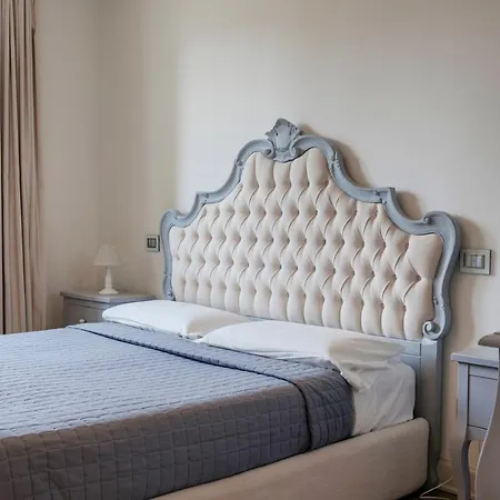 Villa Apt24 - Luxury Lakefront Onassis